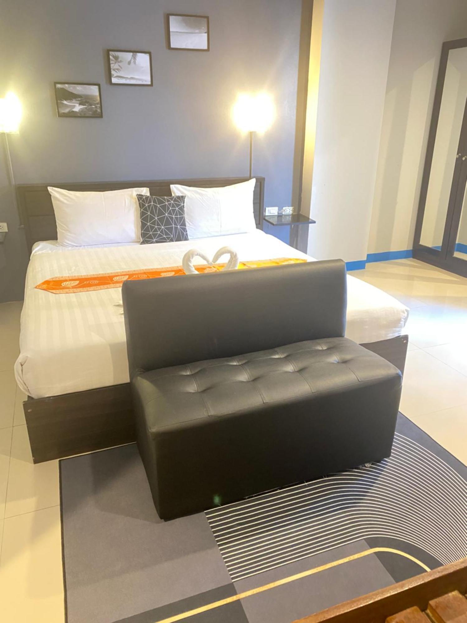 Holiday Home Patong Exterior foto